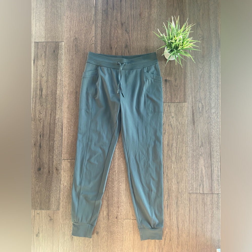 Green 32 Heat Fleece Lined Joggers 💚🍀🌲